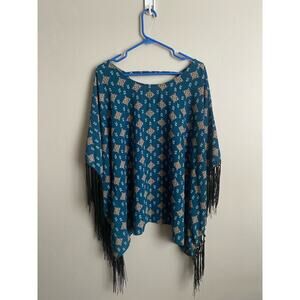 Wrangler Large Aztec Print with Fringe Sleeve Western Blouse
